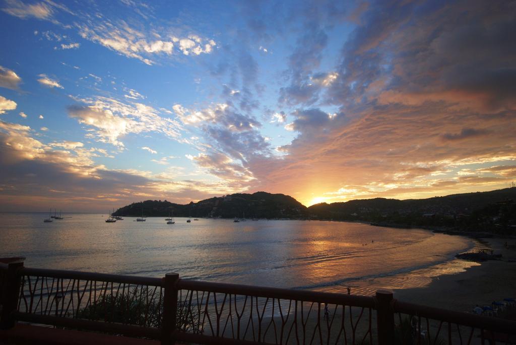 Hotel La Quinta De Don Andres Zihuatanejo Exterior photo